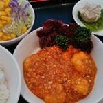 白珍 - エビチリ定食