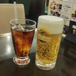 洋食 浅草軒 - 烏龍茶　ビール