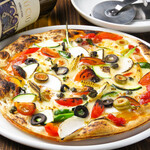 Dining Bar Link - 彩り野菜のピザ
