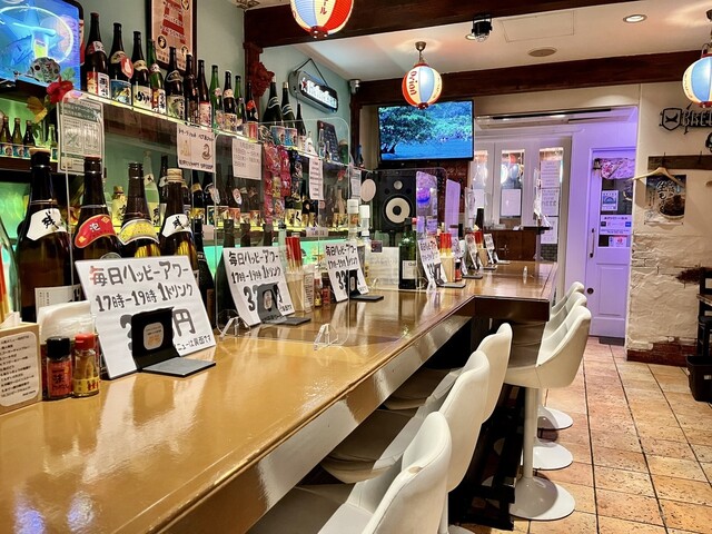 座席 : てぃださんさん - 三軒茶屋/沖縄料理 | 食べログ