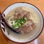 琉球麺屋かりゆしそば - ソーキそば（小）