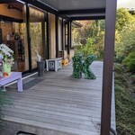 grand K - 残念ながらこの日はテラスに猫ちゃんは現れず