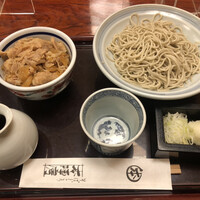 日本橋　本陣房 - まかない丼セット