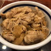 日本橋　本陣房 - まかない丼の焼肉丼