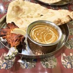 リトルスパイス - いつもの美味しいカレー（タンドリーチキンセットのポークカレー）