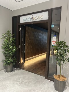 Park Cafe Diner - 店内入り口