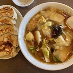 珍來 - 「うま煮麺」@900＋「餃子」@400