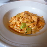 ラ リベラ - 時しらずを入れたトマトクリームソース