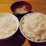燦遊館 - ごはんと味噌汁　右は大盛りですｗ