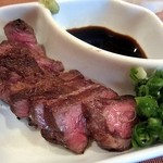 やきとり・ホルモン串　もりしん - 牛ツラミのタタキ