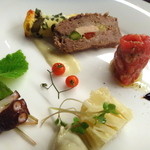 キアーロ・ディ・ルナ - いつも楽しませてくれるアンティパストです