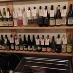 da.b - 2013/5/31　店内奥にボトルがずらり・・・