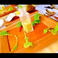 エリゼ光 - ほうれん草か小松菜のポタージュとはっぱの前菜自家製ドレッシング