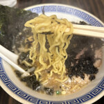 くり坊 - 縮れ細麺