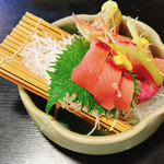 居酒屋 喜八 - はがつお刺身 税込950円