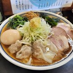 波音食堂 - 特製ラーメン（大盛）