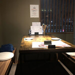 炭焼 おかげさん - テーブル席