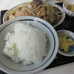 三喜食堂 - コレで半ライス