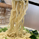 中華蕎麦 春馬 - この麺啜りごこち最高✨✨✨