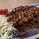 ゴーゴーカレー - ロースカツカレー大盛です。（2023年1月）