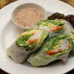 2 fresh spring rolls