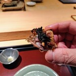 銀座すがの - 手掴みで