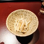 銀座すがの - 留肴(氷魚釜茹)
