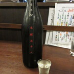 居酒屋 味山海 - 師恩65 本醸造辛々 300円(税込)　(2022.12) 