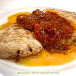 ガストロノミア ヨシ - 鶏むね肉 塩味はトマトだけ うまし♪