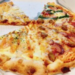 ピザハット - 料理写真:もう食べてる\(//∇//)\