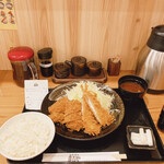 Tonkatsu Maruya - ヒレかつ定食、いかトッピング