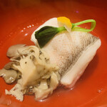 温石 - ③ 椀：蒸し白甘鯛、舞茸