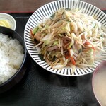 みよし食堂 - 野菜炒め定食700円