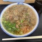 立ち食いうどん 味沢 - キムチぼっかけそば・・ぼっかけWで！