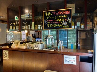 九州うまいもんと焼酎 芋蔵 - セルフコーナー