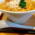 フレンチラーメンの店 MATOYA - 横から