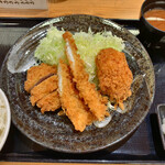 Tonkatsu Maruya - ミックスフライ定食(1100円)