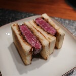 焼肉牛印 - シャトーブリアンステーキサンド