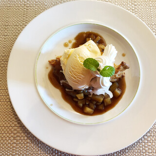 ユーズ テーブル_1