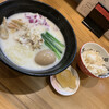 鯛ラーメン 銀次、ぷるっと。 - 