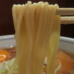 Chuukasoba Kyouraku - 焼豚生卵麺 普通/麺リフト