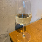 MAISON INCO - 白ワイン＋300円　飛鳥という南河内のワインだそうです。