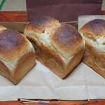 NAOZO - 山型食パン（３座）