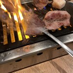 Horumon Yakiniku Sakaba Gyuugyuu - 