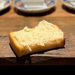 薪鳥新神戸 - 鶏のリエット薪焼きパン