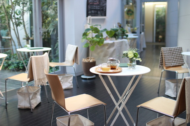 閉店 Kusakanmuri Tea Room くさかんむりティールーム 恵比寿 カフェ 食べログ