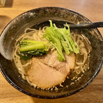 Menshou Izakaya Shirobee - 鯛骨塩ラーメン