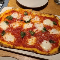 オービカ モッツァレラバー 横浜店 - 