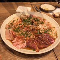 炭火焼肉ホルモン うしごろ 中目黒店 - 