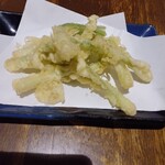 なんくる食堂 - 島らっきょうの天ぷら